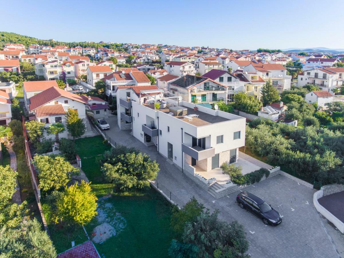 Apartmani Gabriella Vodice Exterior foto